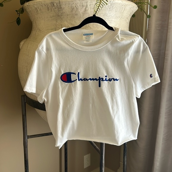 Champion Shirt - Picture 1 of 3